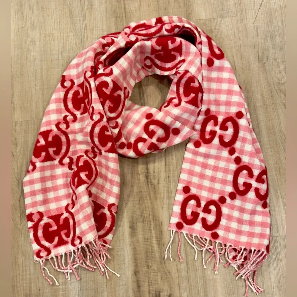 Pink Gucci Jumbo GG Jacquard Checkered Scarf - Picture 3 of 3